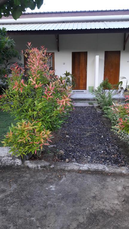 Herry Homestay Kuta  エクステリア 写真